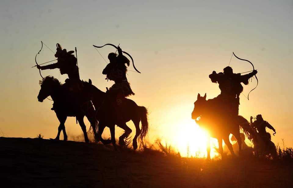 Menguasai Dua Keahlian Sunnah Berkuda & Memanah